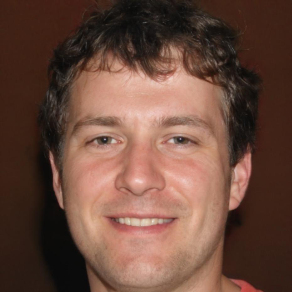 Spécialiste en analyse financière consultant des données sur tablette